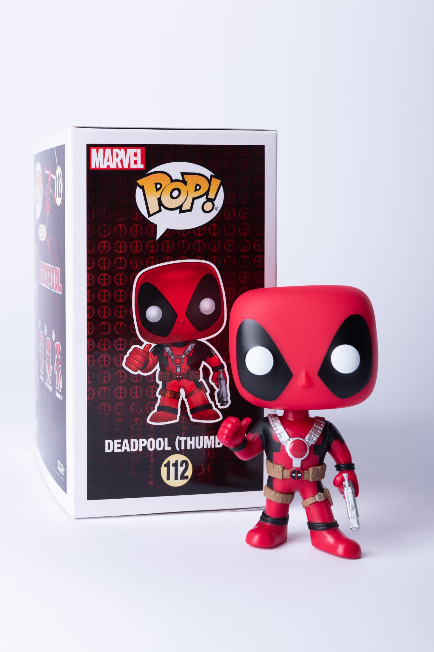FUNKO POP DEADPOOL POUCE LEVÉ