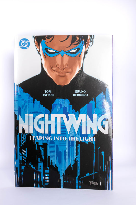 NIGHTWING VOLUME ONE LEAPING INTO THE LIGHT
