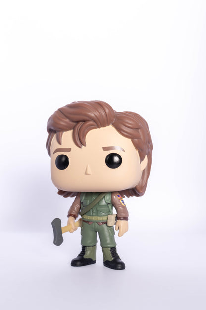 FUNKO POP STRANGER THINGS STEVE WITH AXE (SERIES 4)