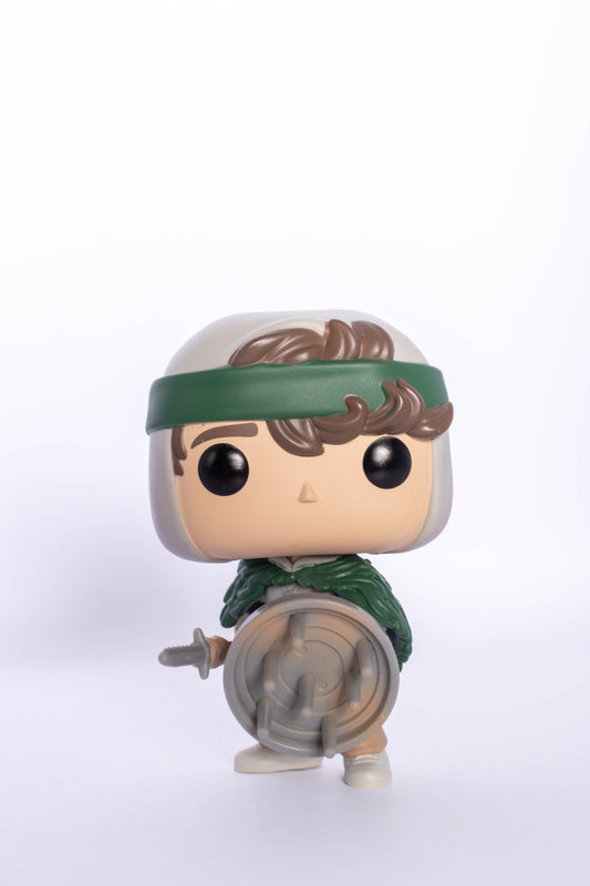 FUNKO POP STANGER THINGS DUSTIN WITH SHIELD