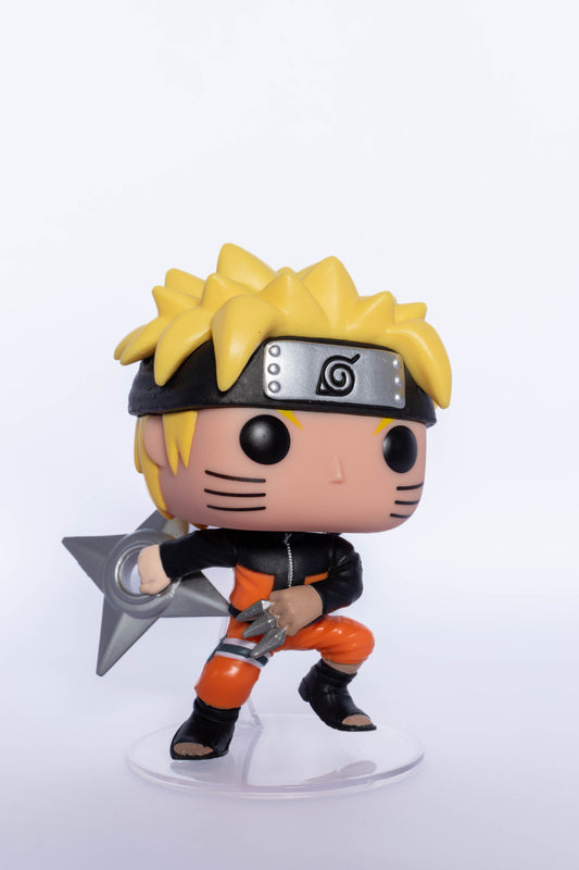FUNKO POP NARUTO NARUTO WITH KUNAI & SHURIKEN