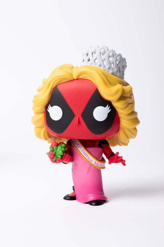 FUNKO POP DEADPOOL BEAUTY PAGENT