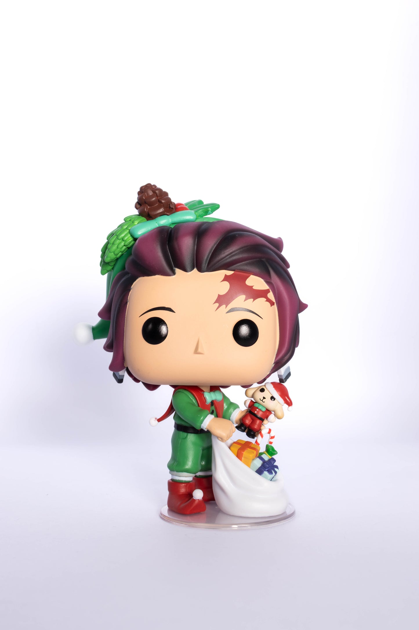 FUNKO POP PLUS DEMON SLAYER HOLIDAY TANJIRO