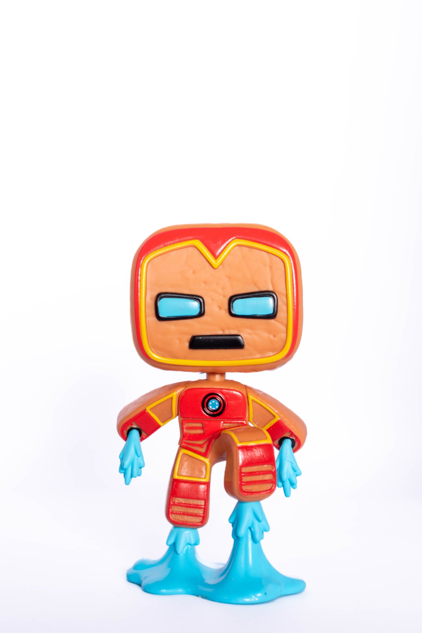 FUNKO POP GINGERBREAD IRON MAN