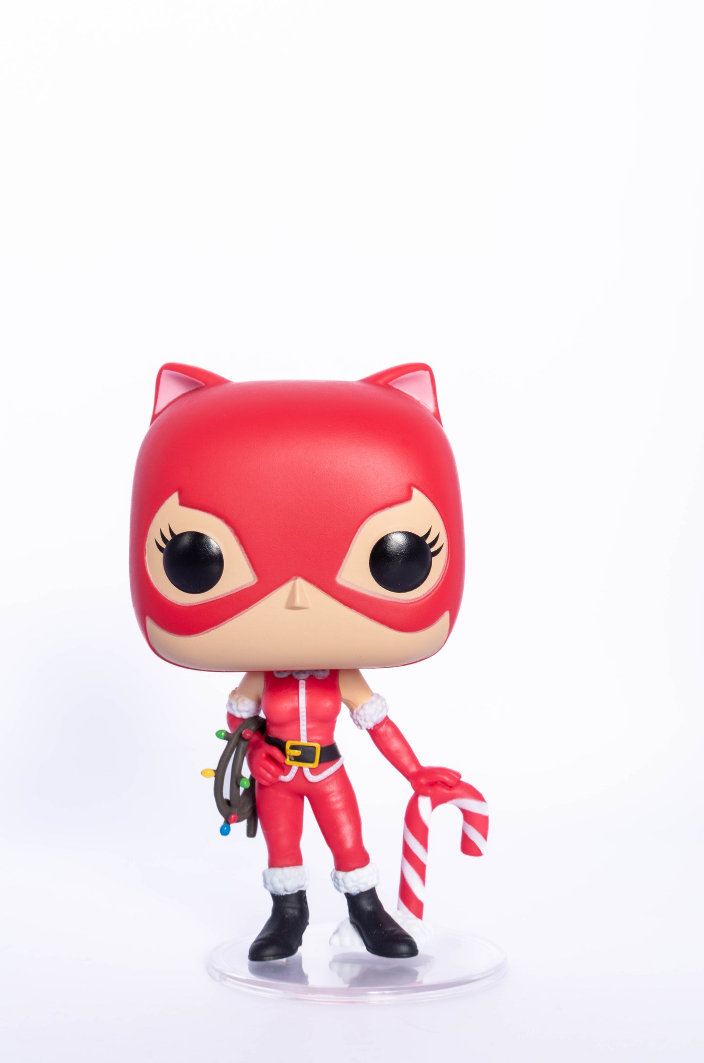 FUNKO POP CATWOMAN WITH CANDY CANE