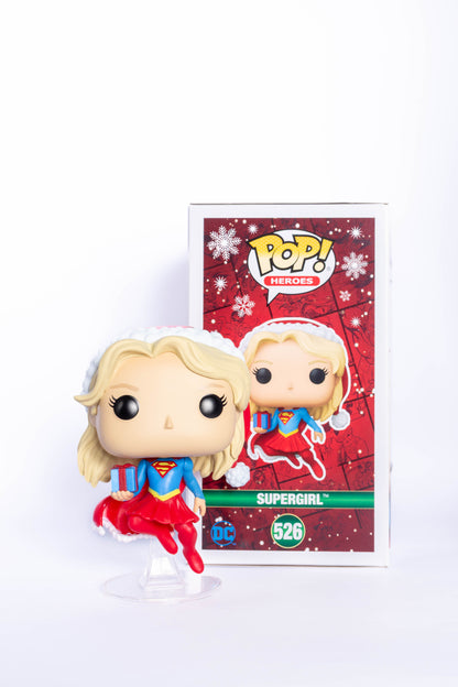 FUNKO POP SUPERGIRL WITH GIFT