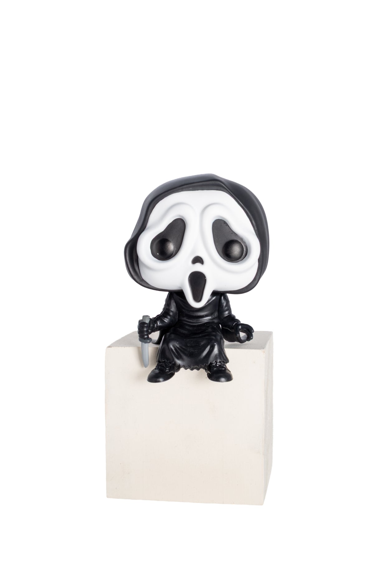 FUNKO POP GHOST FACE SITTING