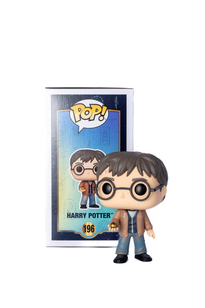 FUNKO POP HARRY POTTER HARRY WITH RESURRECTION STONE